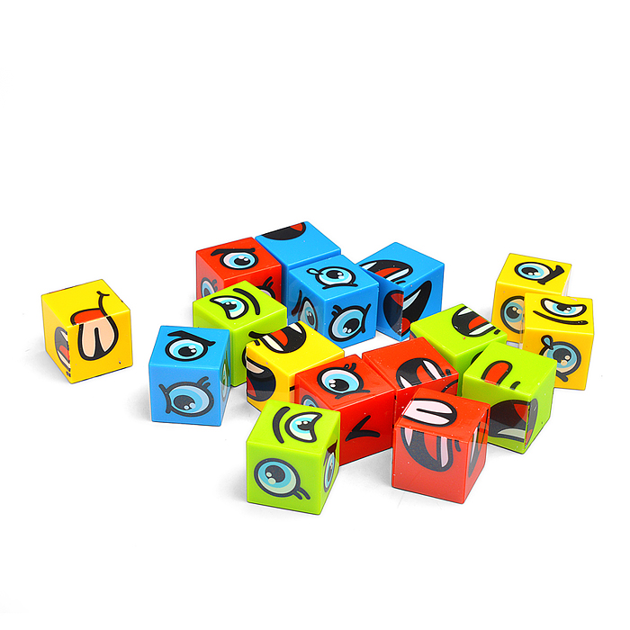 Игра настольная XS977-116E "Емоджи куб" в пакете 