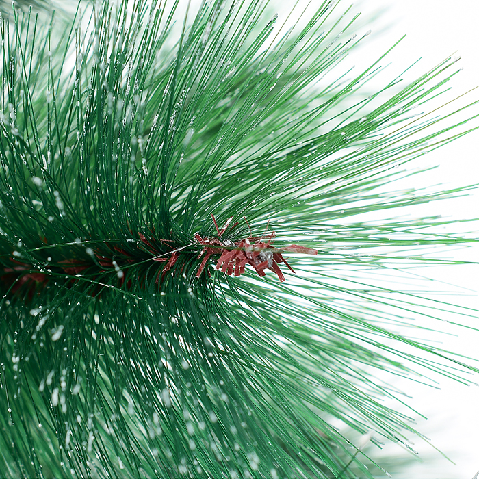 Сосна с напылением 60 см, 25 веток 