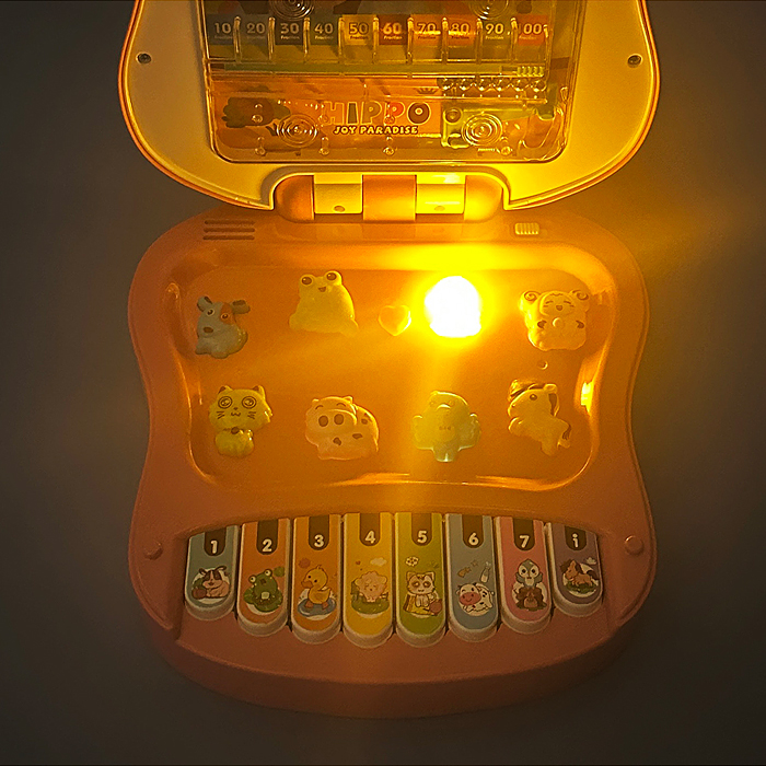 Фото к товару Игрушка развивающая-пианино 8871B "Бегемотик" в коробке Игрушка развивающая-пианино 8871B "Бегемотик" в коробке