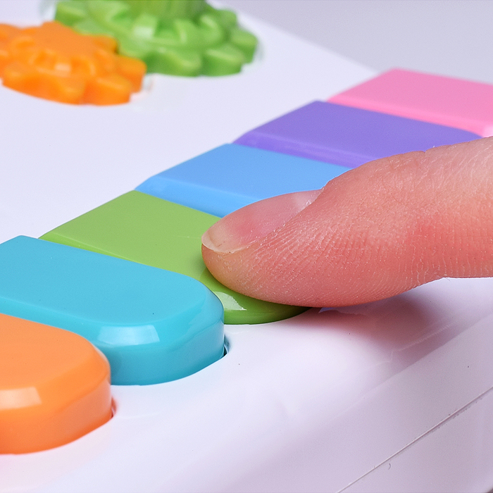 Игрушка развивающая 8020B "Увлекательные зверята" в коробке