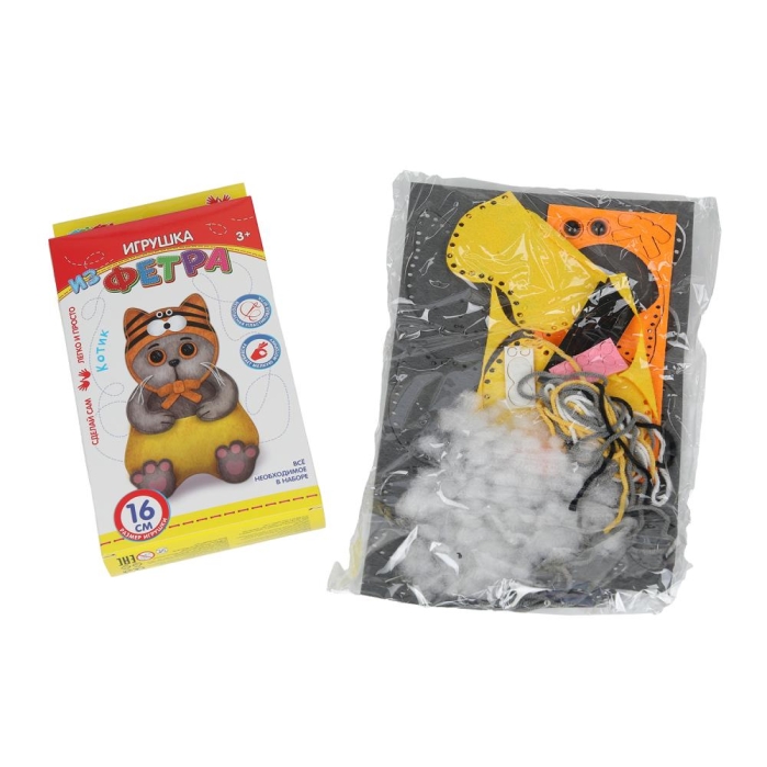 Игрушка из фетра "Басик"