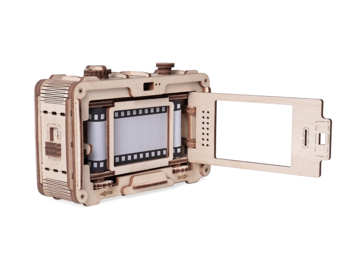 Модель Фотоаппарат "LTC 7000"