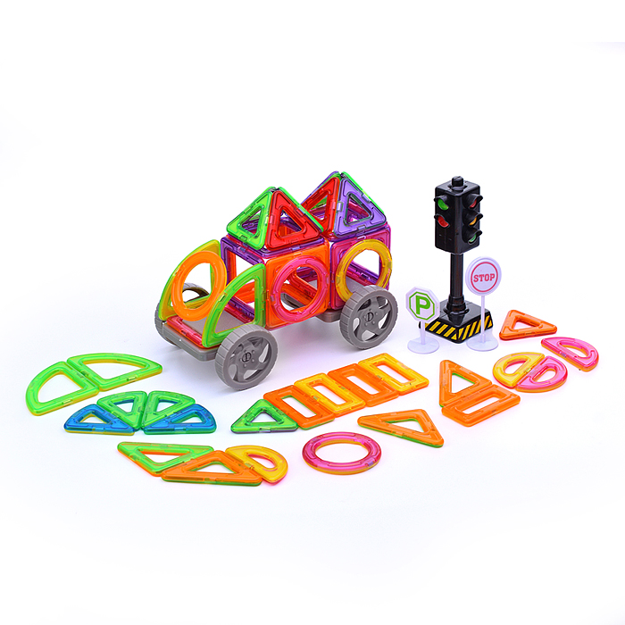 Конструктор магнитный MG0004 "Машина" (68 дет.) в пакете