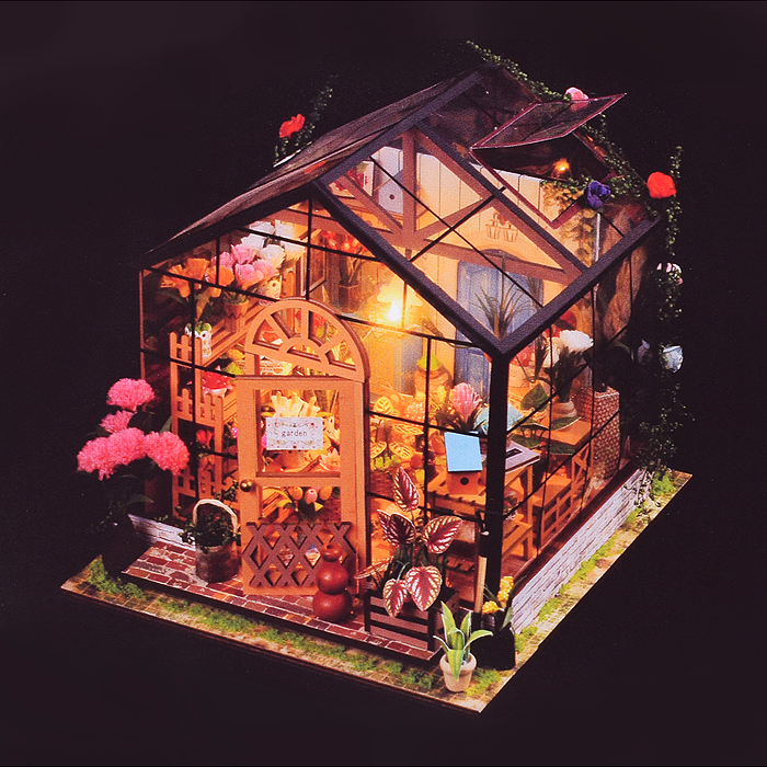 Конструктор TSZH201Z "Цветочный дом 3D" в коробке