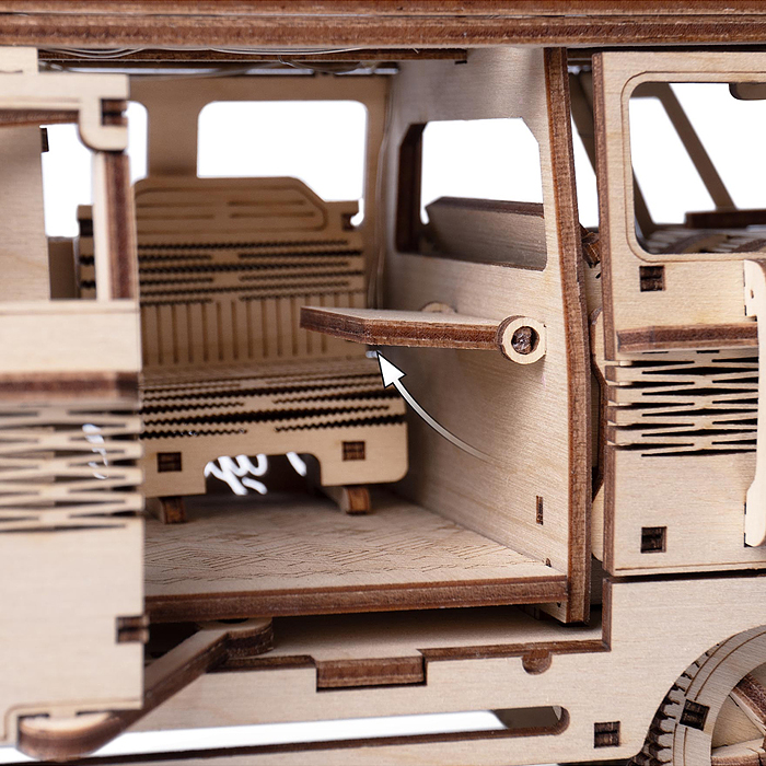 Модель Ночник. Фургон "Флайтисфил"