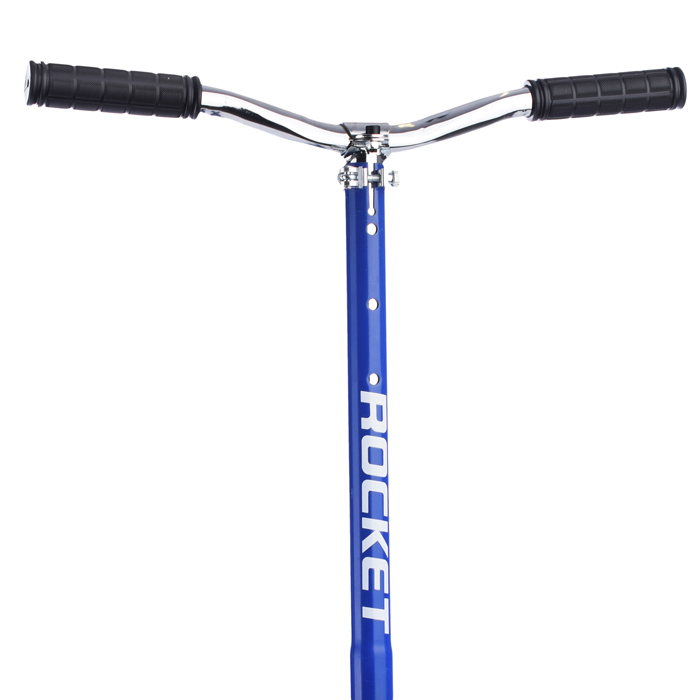 Фото к товару Самокат 2-х колесный ROCKET,колеса PU/ 200 мм,ABEC 7, синий Самокат 2-х колесный ROCKET,колеса PU/ 200 мм,ABEC 7, синий