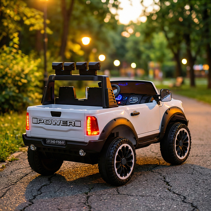 Электромобиль U023438Y "Мощность скорости" на аккумуляторе, с р/у управлением, в коробке (белый)