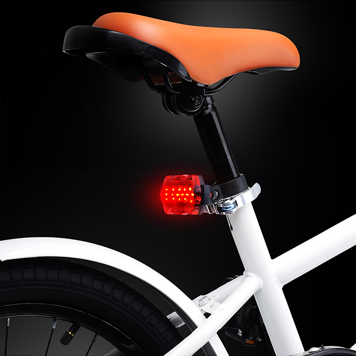 Фото к товару Набор Фонарей аккумуляторных 00-6094 велосипедных, 1200 мАч Набор Фонарей аккумуляторных 00-6094 велосипедных, 1200 мАч