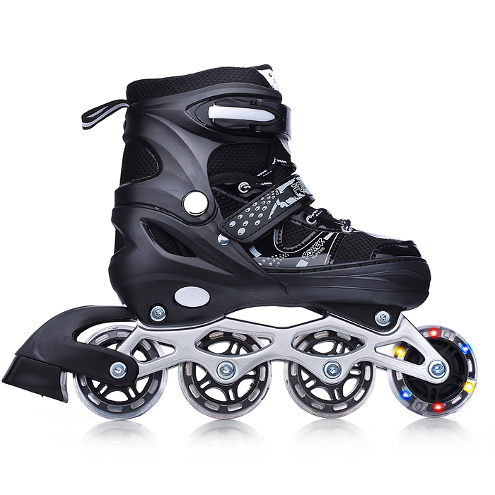 Фото к товару Ролики детские, размер M, черные (со шлемом и защитным снаряжением) Ролики детские, размер M, черные (со шлемом и защитным снаряжением)