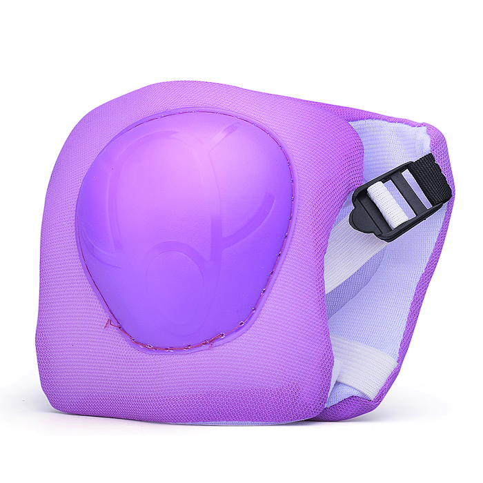 Фото к товару Ролики детские, размер S, фиолетовый (со шлемом и защитным снаряжением) Ролики детские, размер S, фиолетовый (со шлемом и защитным снаряжением)