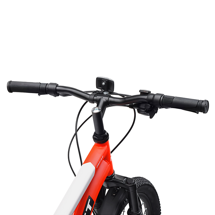 Фото к товару Велосипед 20" Rocket Crux 2.0 , цвет красный, размер 11" Велосипед 20" Rocket Crux 2.0 , цвет красный, размер 11"