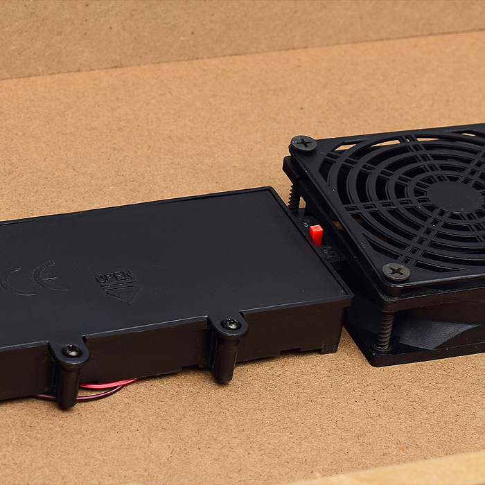 Настольная игра Хоккей HZ111A "Ледовый вихрь" в коробке