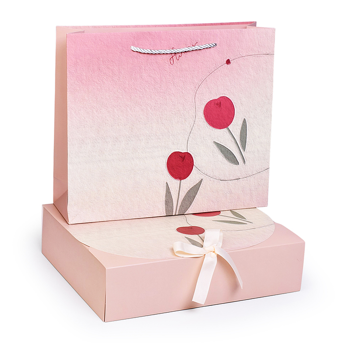 Пакет подарочный 00-7747 "Радужный сюрприз" 31*25*8см.