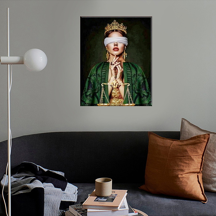 Картина по номерам 40х50 "Богиня правосудия" с поталью золото 21 цветов