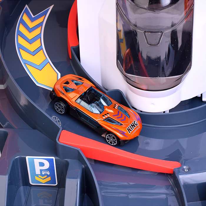 Парковка 69950A "Сити-паркинг" 1 металлическая машина в наборе, (свет, звук) в коробке